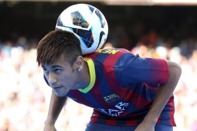 FIFA转播收入-纪录不再神圣？巴特勒新规引爆IG骂战